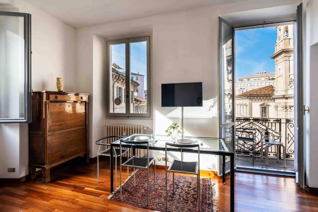 Appartamento Missori'S Nest - Wonderful View Milano Esterno foto